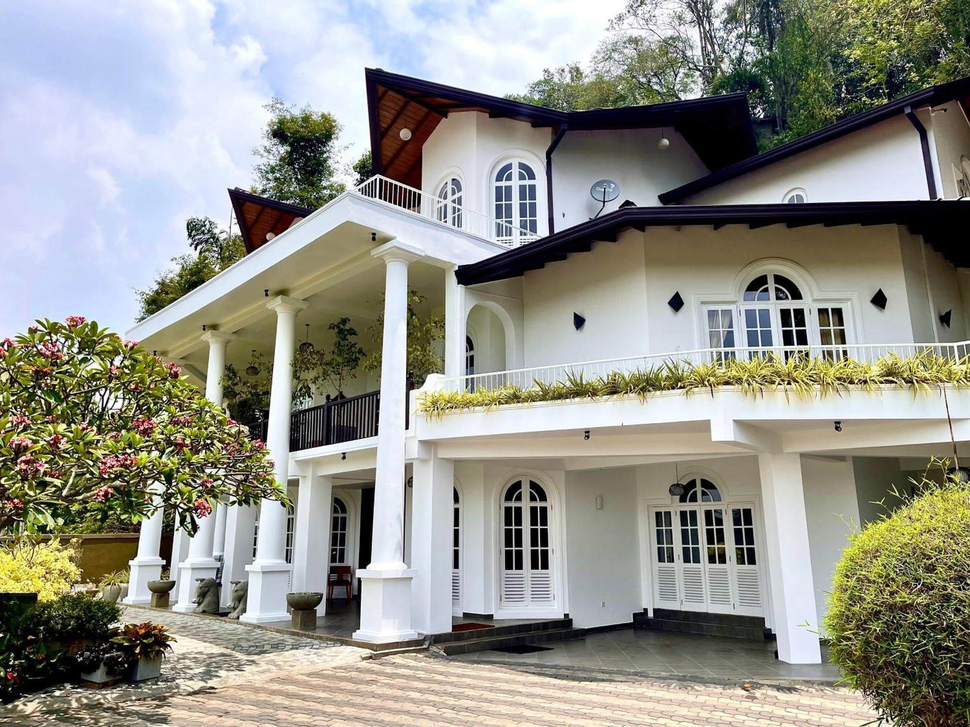 Samindra Villa แคนดี้ ภายนอก รูปภาพ