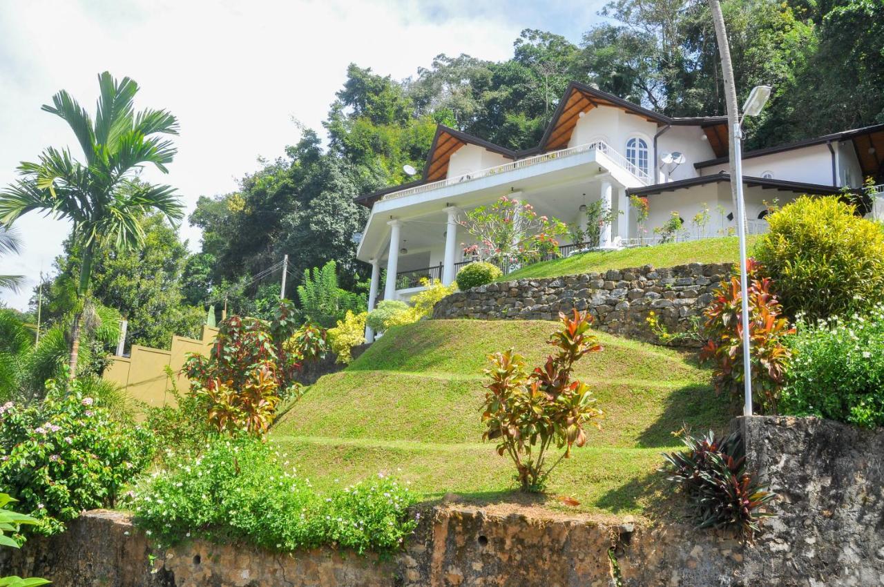 Samindra Villa แคนดี้ ภายนอก รูปภาพ