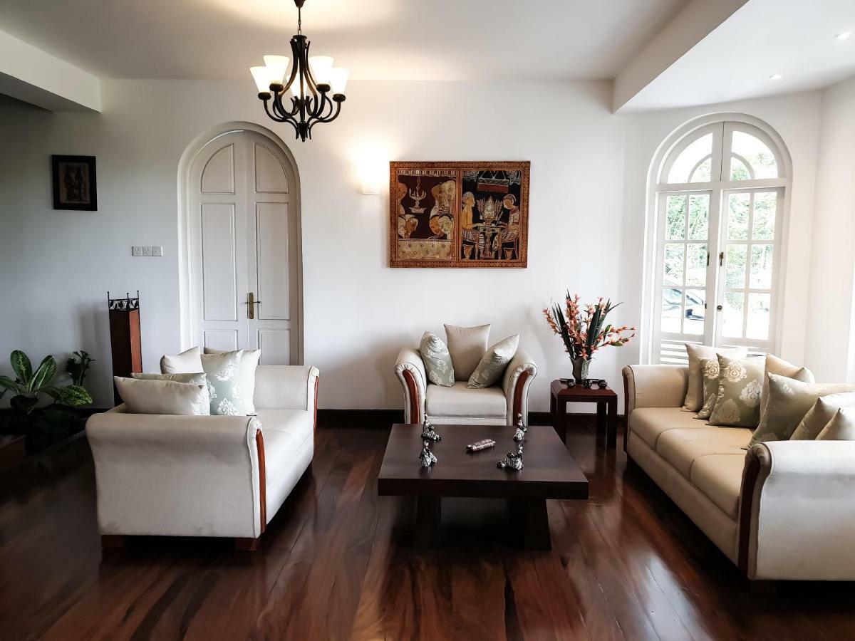 Samindra Villa แคนดี้ ภายนอก รูปภาพ